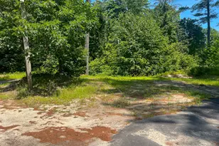 105 Meadow Rd, Raymond, ME 04071 - Photo 1