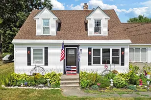 144 Clinton Ave, Winslow, ME 04901 - Photo 1