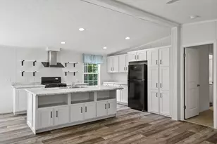 78 Hillcrest Dr Ext, Chelsea, ME 04330 - Photo 1