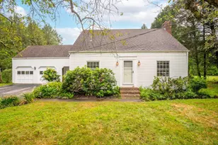 221 Bayview St, Yarmouth, ME 04096 - Photo 1
