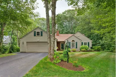 9 Honeysuckle Lane, Scarborough, ME 04074 - Photo 1