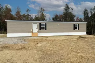 3 Autumn Dr, Farmingdale, ME 04344 - Photo 1