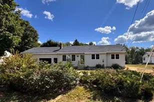 142 Pleasant St, Clinton, ME 04927 - Photo 1