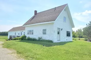 809 West St, Princeton, ME 04468 - Photo 1