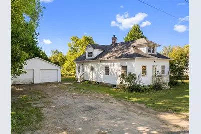 20 South Street, Newport, ME 04953 - Photo 1