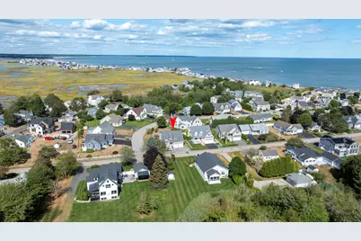 813 Ocean Avenue, Wells, ME 04090 - Photo 1