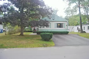 44 Evergreen Dr, Gorham, ME 04038 - Photo 1