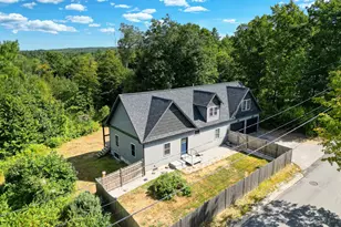 42 E Oxford Rd, Paris, ME 04281 - Photo 1