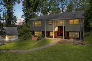 277 Crockett Ridge Rd, Norway, ME 04268 - Photo 1