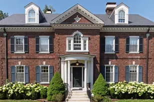 112 Vaughan St, Portland, ME 04102 - Photo 1