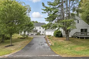 9 Summer St, Freeport, ME 04032 - Photo 1