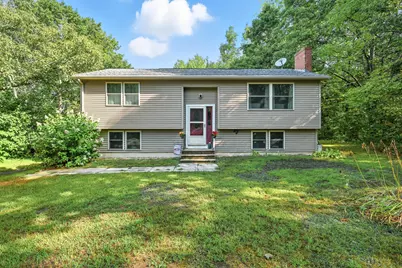 729 High Street, West Gardiner, ME 04345 - Photo 1