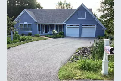 7 Country Lane, Falmouth, ME 04105 - Photo 1