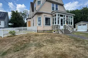 173 Somerset Ave, Pittsfield, ME 04967 - Photo 1