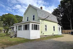 372 S Main St, Brewer, ME 04412 - Photo 1