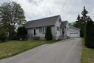 43 Robinhood Dr, Brewer, ME 04412 - Photo 1