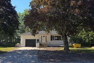 9 Laase Ave, Lewiston, ME 04240 - Photo 1