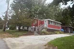 5 South St, Newport, ME 04953 - Photo 1