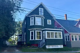 21 Cottage St, Bangor, ME 04401 - Photo 1