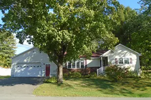 9 Dennis St, Skowhegan, ME 04976 - Photo 1