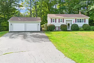 54 Roberta St, Farmingdale, ME 04344 - Photo 1