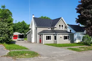 89 Somerset St, Millinocket, ME 04462 - Photo 1