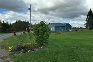 529 W Presque Isle Rd, Caribou, ME 04736 - Photo 1