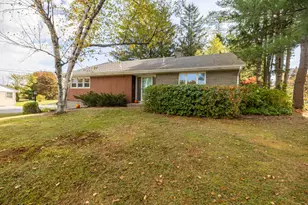 461 College St, Lewiston, ME 04240 - Photo 1