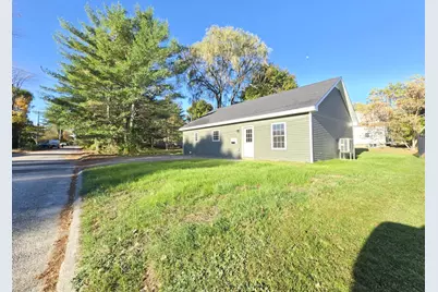 83 Taft Avenue, Auburn, ME 04210 - Photo 1