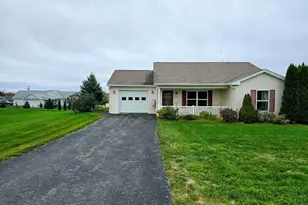 6 Fieldstone Dr, Waterville, ME 04901 - Photo 1