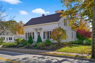 28 Fletcher St, Kennebunk, ME 04043 - Photo 1