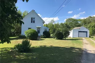 15 Ingraham Ln, Rockland, ME 04841 - Photo 1