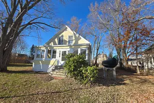 11 Chestnut St, South Portland, ME 04106 - Photo 1