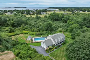 4 Heritage Ct, Cape Elizabeth, ME 04107 - Photo 1