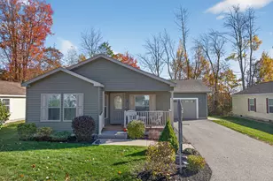 8 Caslyn Dr, Eliot, ME 03903 - Photo 1