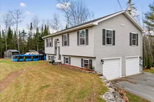 2926 Hudson Rd, Hudson, ME 04449 - Photo 1