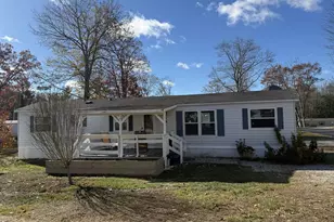 11 Park Ln, Arundel, ME 04046 - Photo 1