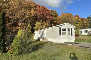 499 Augusta Rd, Winslow, ME 04901 - Photo 1