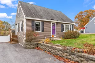 11 Phillip St, Scarborough, ME 04074 - Photo 1