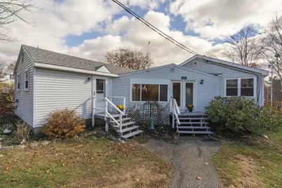 393 E Main Street, Yarmouth, ME 04096 - Photo 1