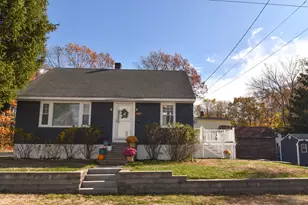 4 Summit St, South Portland, ME 04106 - Photo 1