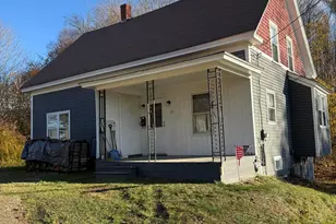 23 Dustin St, Dexter, ME 04930 - Photo 1