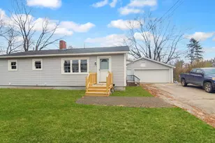 14 Capri St, Brewer, ME 04412 - Photo 1