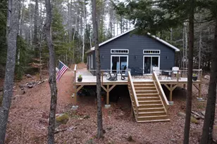 327 White Point Estates Rd, Lincoln, ME 04457 - Photo 1