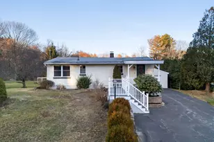 299 Haley Rd, Kittery, ME 03904 - Photo 1