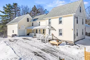 26 Spring St, Mechanic Falls, ME 04256 - Photo 1