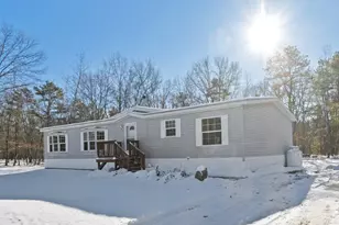 16 Middle Rd, Kennebunk, ME 04043 - Photo 1