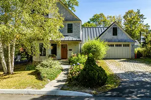 12 Pearl St, Camden, ME 04843 - Photo 1