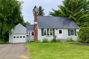 37 Pleasant St, Limestone, ME 04750 - Photo 1