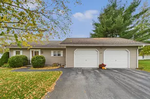 32 Lynn Dr, Caribou, ME 04736 - Photo 1